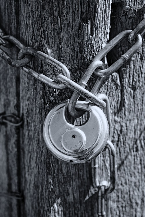 Deadbolt Lock — Aurora's 24/7 Mobile Locksmith, Los Angeles CA