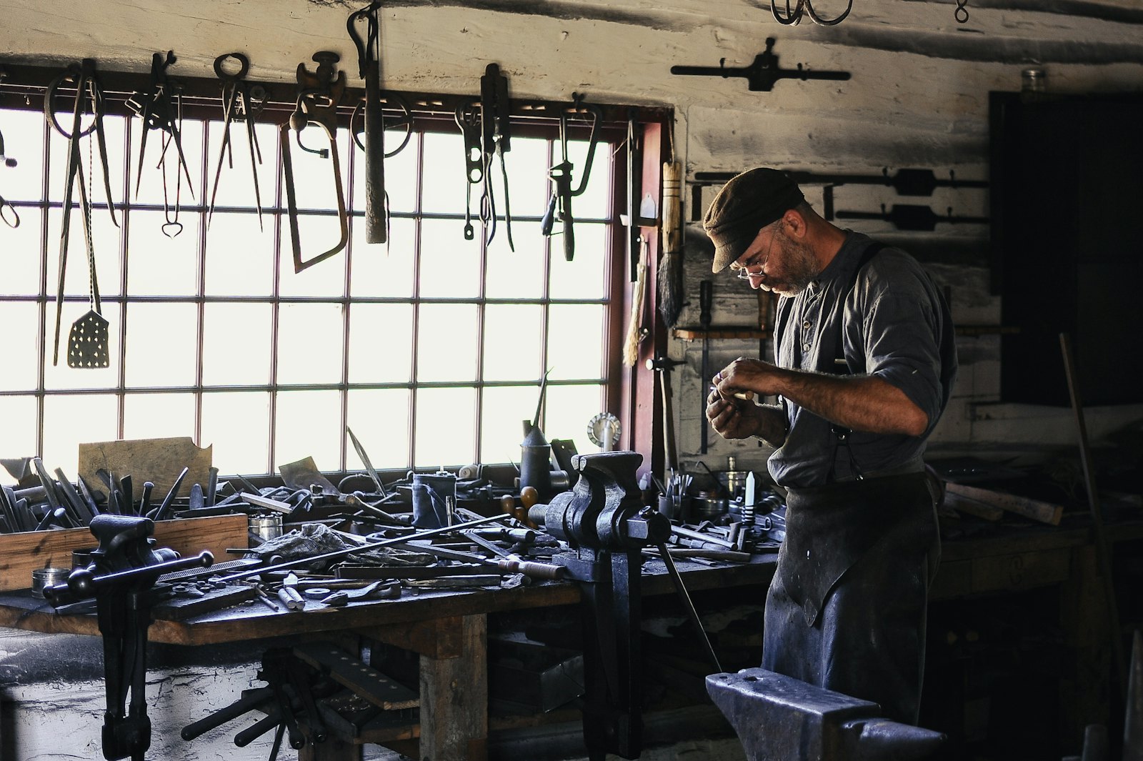Locksmith Working — Osama's 24/7 Mobile Locksmith, Los Angeles CA
